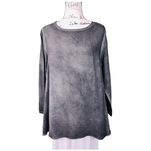 Kiyo Ruffle Blouse - Picture 1 of 10